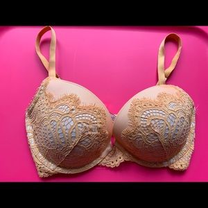 Victorias Secret: Dream Angels Push Up Bra
